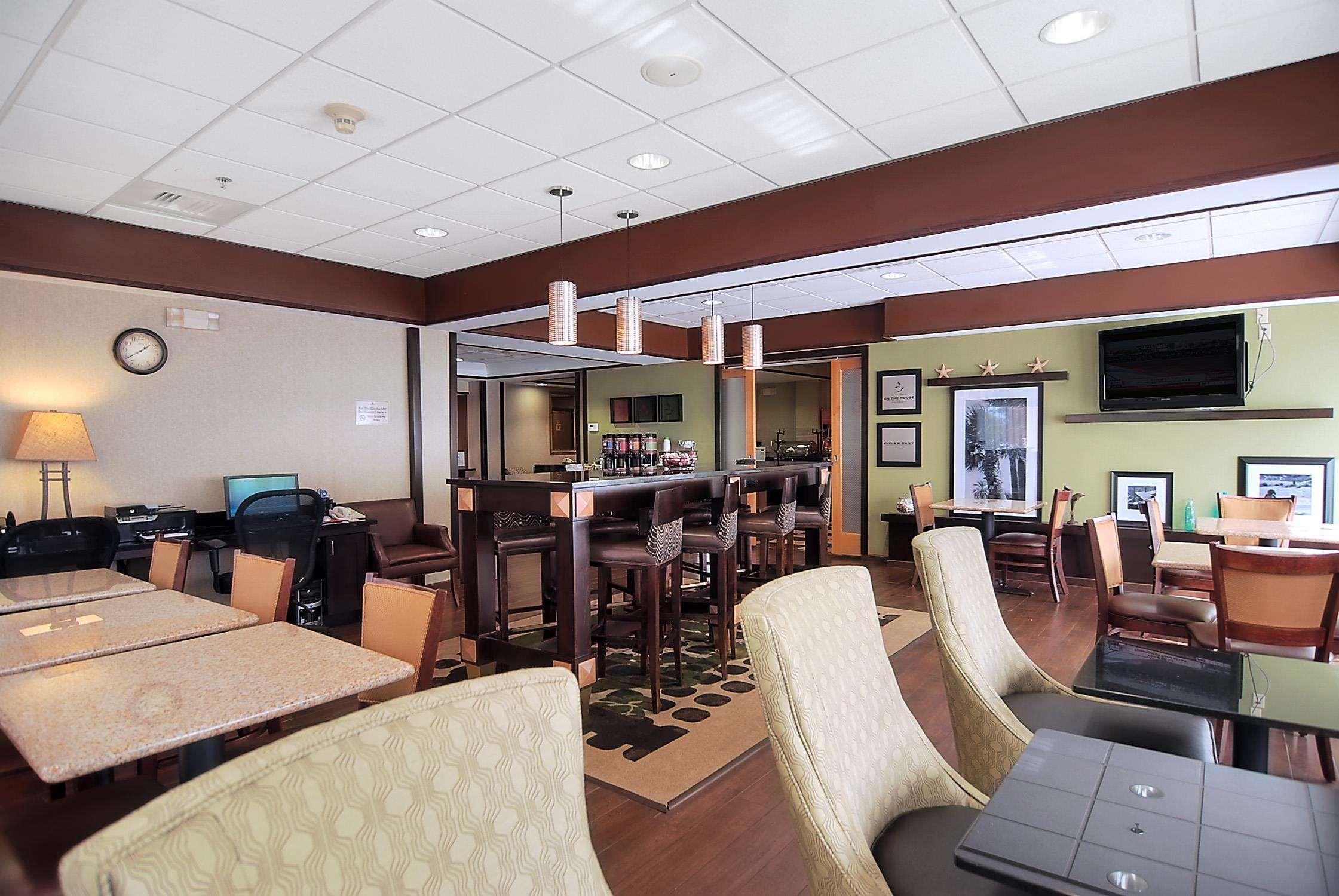 Hampton Inn Мелбърн Екстериор снимка